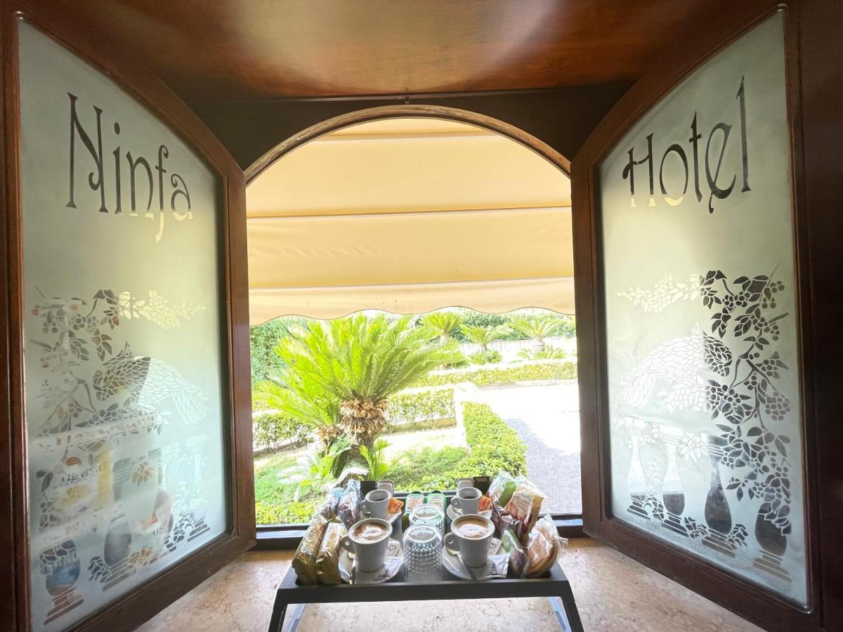 Ninfa hotel Qualiano Esterno foto