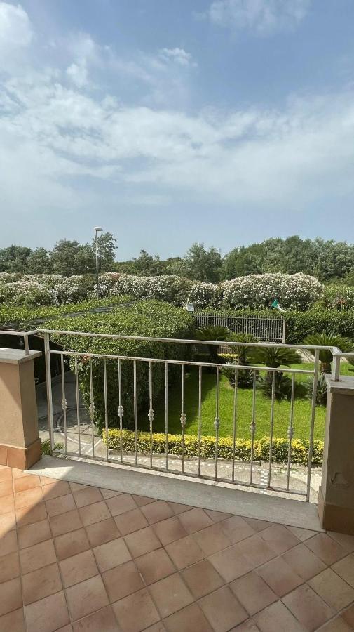 Ninfa hotel Qualiano Esterno foto